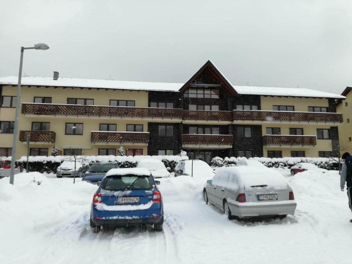 Apartman S Terasou Oscadnica Εξωτερικό φωτογραφία
